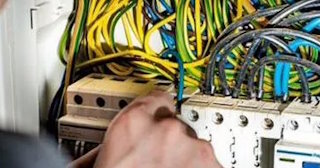 Электрика в частном доме под ключ в Саяногорске - стоимость услуг от 1552 руб.